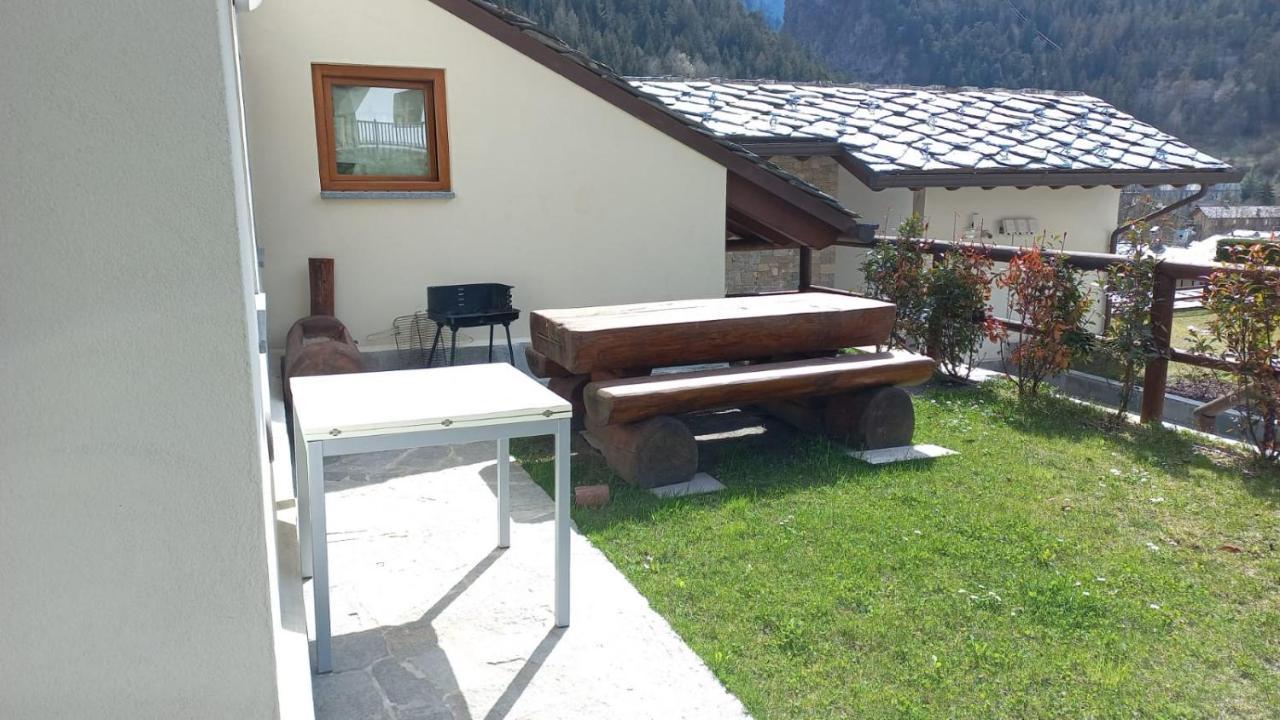 Villaggio Delle Alpi Pré-Saint-Didier Exterior foto